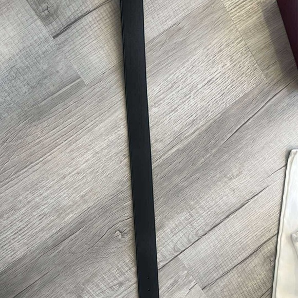 Gucci GG Marmont Wide Belt – Black Leather, Gold Buckle, Size 70 - Picture 13 of 14